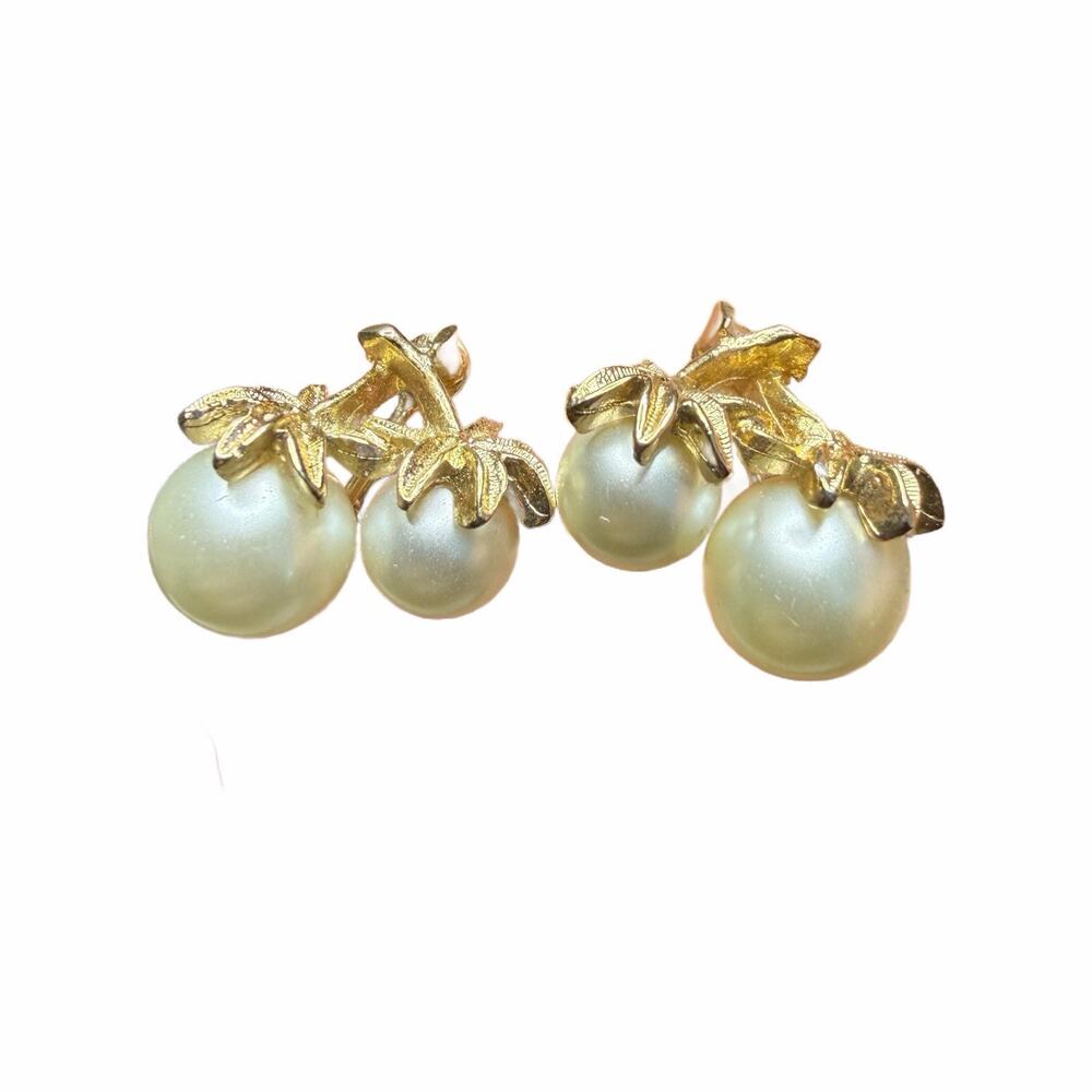 Vintage Emmons Double Simulated Pearl Gold Tone Clip-On Earrings Mid Century